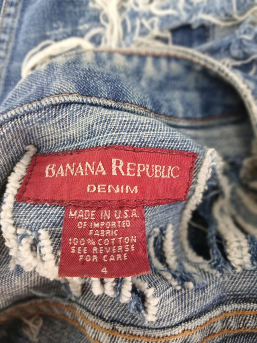 Vintage Banana Republic Womens Distressed Denim Vest Size 4 Distressed Shredded - Picture 10 of 10
